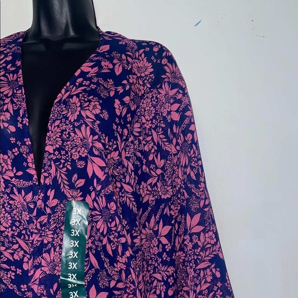 Jessica Simpson Navy and Pink Floral Kimono - Picture 2 of 8